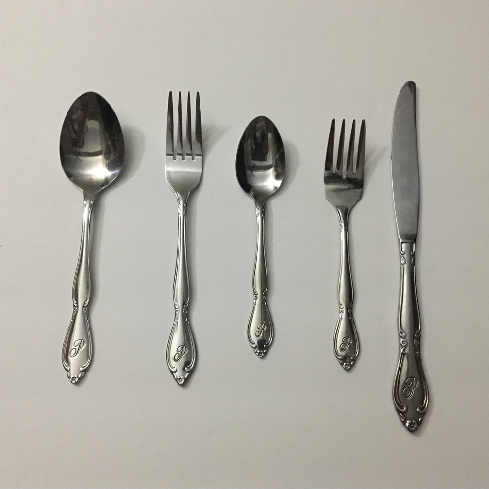 Monogram “P” Flatware set of 2(10pcs)